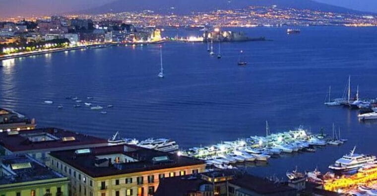 Naples Half-Day Sightseeing Tour: Bella Napoli