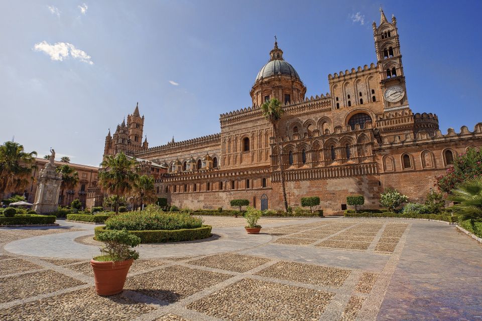 Palermo: Private Gastronomic Walking Tour With Food and Wine - Just The Basics