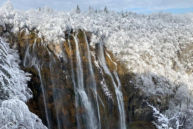 Plitvice Lakes National Park Full Tour - Just The Basics