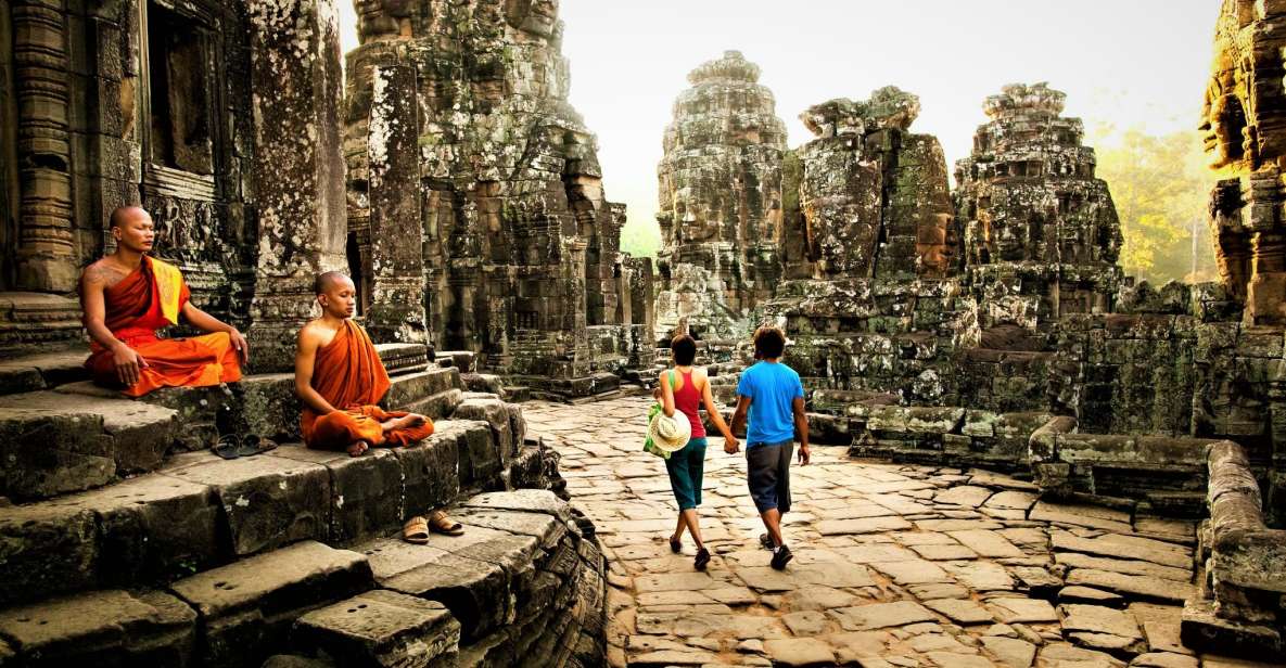 Private Angkor Wat, Ta Promh, Banteay Srei, Bayon Guide Tour - Just The Basics
