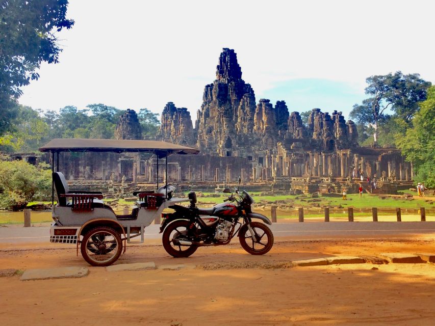 Private Banteay Srei and Grand Tour Leading by Expert Guide - Just The Basics