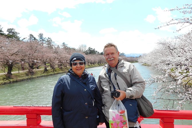 Private Cherry Blossom Tour in Hirosaki With a Local Guide - Key Points