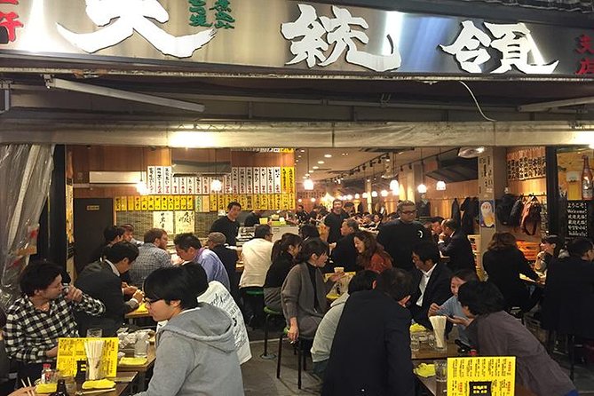 Private Tokyo Local Food and Drink Tour With a Bar Hopping Master - Key Points