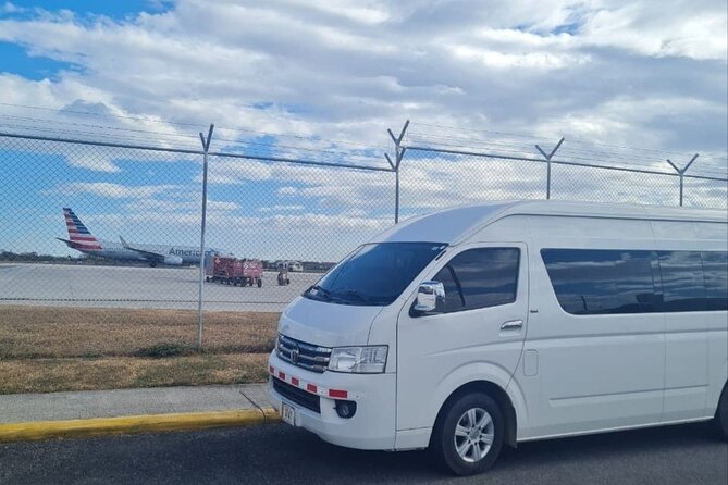 Private Transportation From Liberia Airport to Occidental Papagayo - Just The Basics