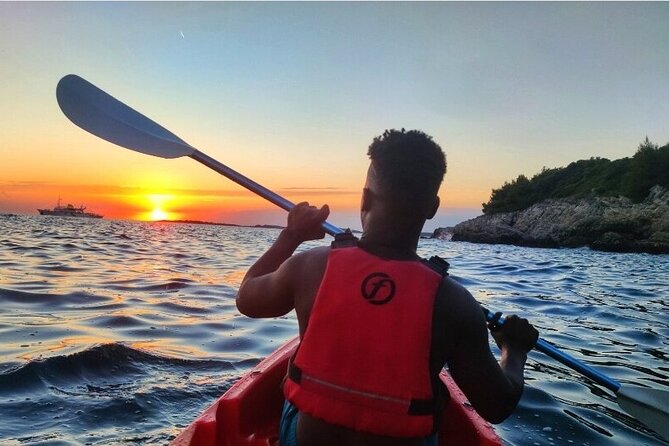 Pula Kayak Sunset - Just The Basics
