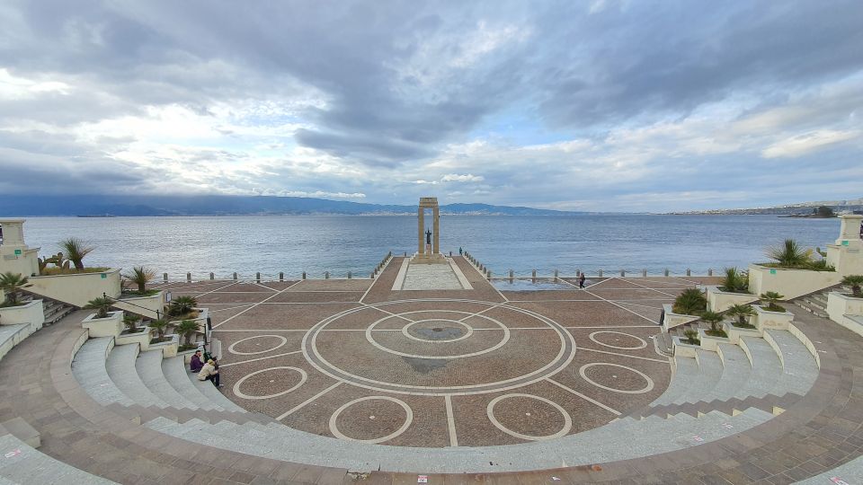 Reggio Calabria: Private Guided City Highlights Walking Tour - Just The Basics