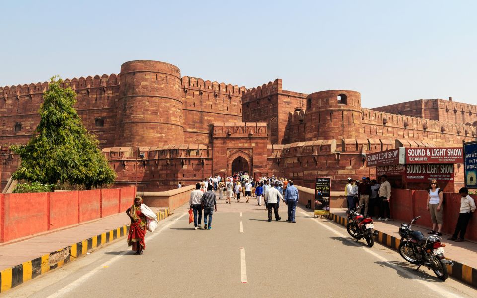 Same Taj Mahal and Agra Fort Tour By Car From Delhi - Just The Basics