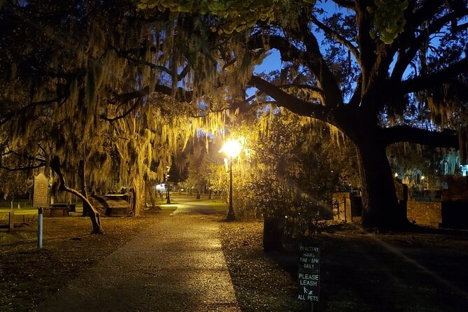 Savannah History and Haunts Candlelit Ghost Walking Tour - Key Points