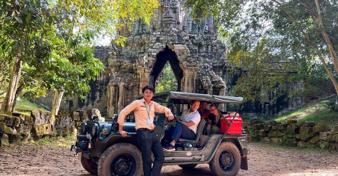 Siem Reap: Angkor Wat Sunrise and Market Tour by Jeep - Just The Basics