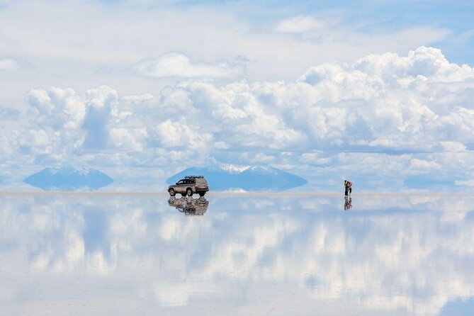 Standar 3 Days Uyuni Salt Flats and Colorfull Lagoons - Just The Basics