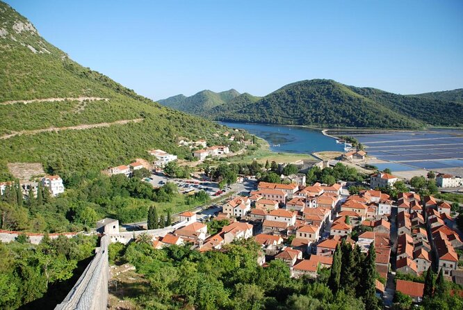 Ston Seafood & PelješAc Wine: Boat Tour With Oysters and Mussels - Just The Basics