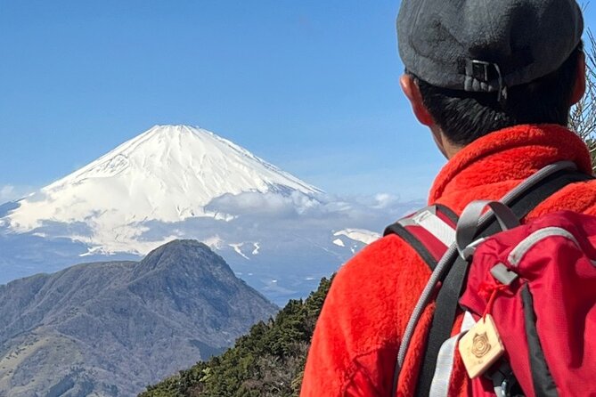 Traverse Outer Rim of Hakone Caldera and Enjoy Onsen Hiking Tour - Key Points
