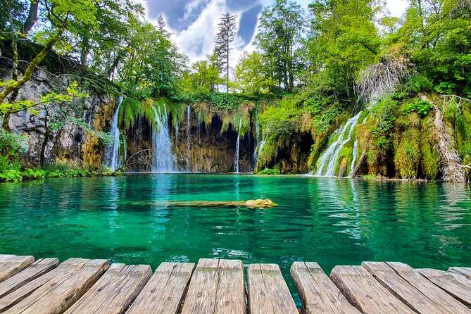 Zagreb to Split via Plitvice Lakes - Private Transfer With a Visit to Plitvice - Just The Basics