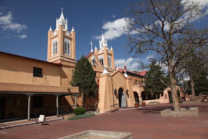 12pm - Public High Noon History, Legends & Lore Tour - Guided Old Town Stroll - Key Points