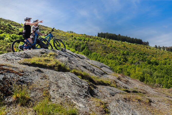1-8 Hour E-Bike Rental With Helmets and Maps, Arrowtown  - South Island - Included Equipment and Services