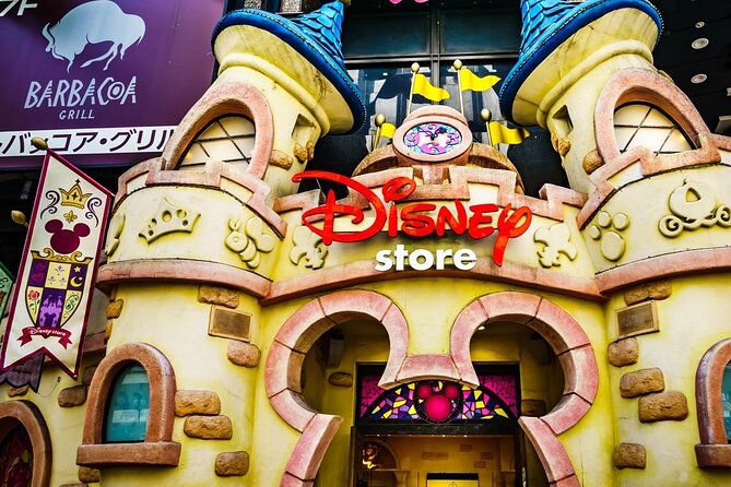 1 Day Ticket to Tokyo Disneyland With Private Transfer
