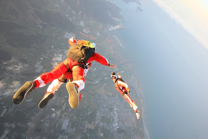 13,000ft Skydive Over Abel Tasman With NZs Most Epic Scenery - Experience Details