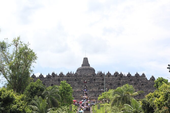 2-Day Java Tour From Bali Including Yogyakarta and Borobudur Temple