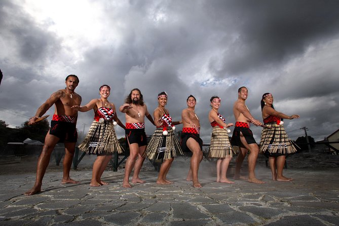 2 Day Rotorua Experience: Waitomo Caves, Maori Culture & Ziplining From Auckland