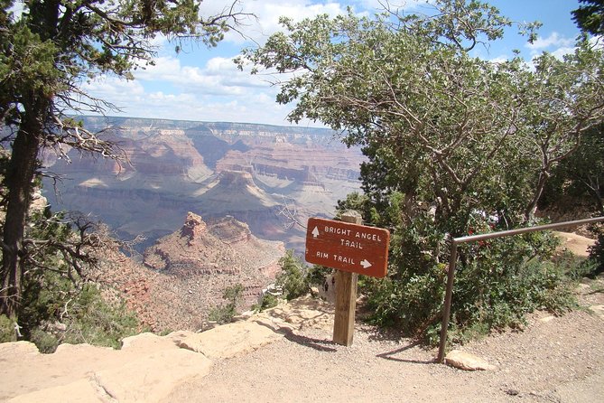 3 Hour Back-Road Safari to Grand Canyon With Entrance Gate By-Pass at 9:30 Am - Tour Highlights