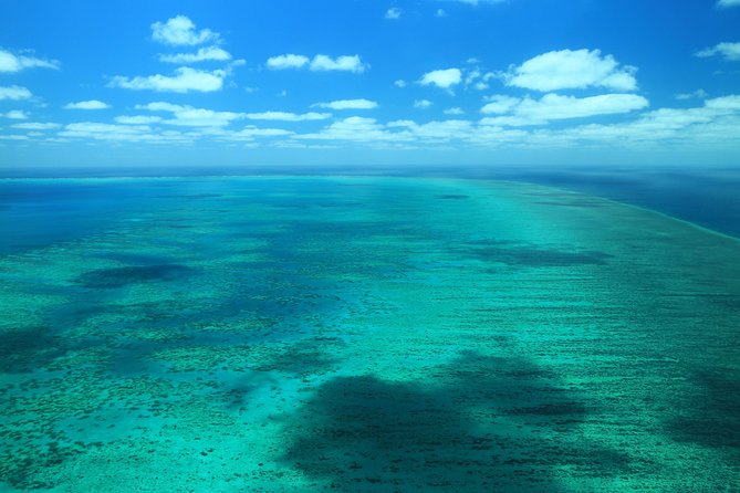 40-Minute Great Barrier Reef Scenic Flight From Cairns