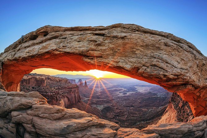7-Day Zion, Bryce, Monument Valley, Arches and Grand Canyon Tour