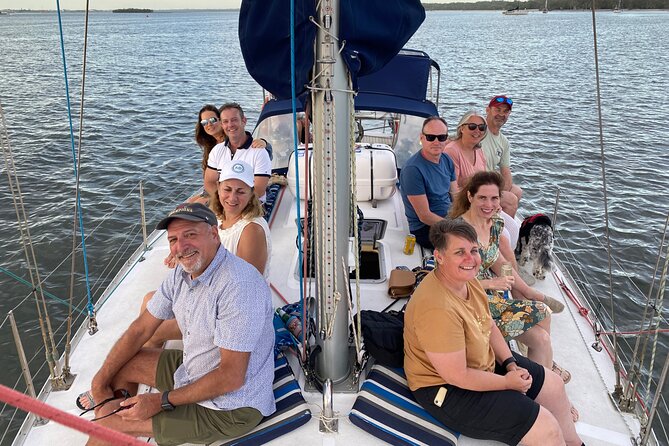Afternoon Broadwater Sailing Cruise Includes Snacks and Drinks