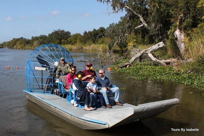 Airboat and Plantations Tour With Gourmet Lunch From New Orleans