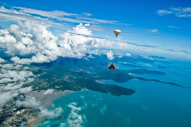 Airlie Beach Tandem Skydive - Experience Details