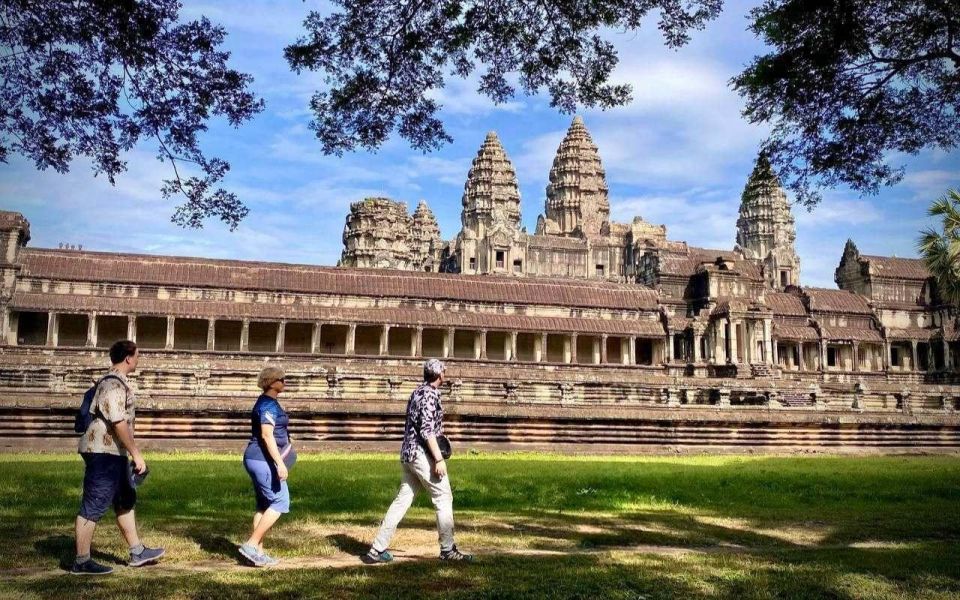 Angkor Sunrise Temple Tour With Angkor Wat, Bayon & Ta Prohm - Tour Details