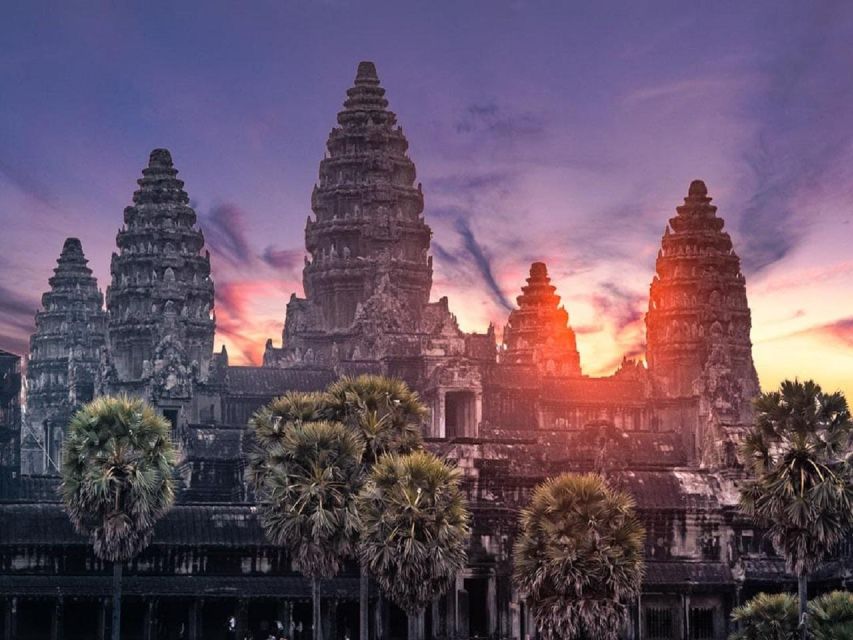 Angkor Wat Small Tour Sunrise With Private Tuk Tuk - Activity Information