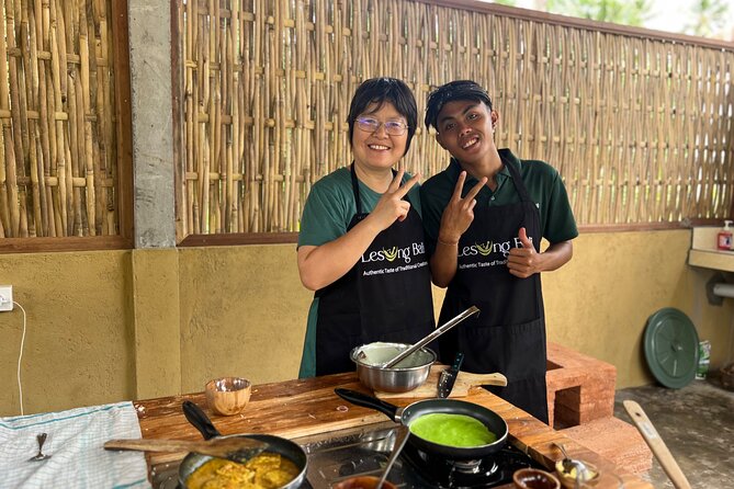 Authentic Balinese Cooking Class in Ubud