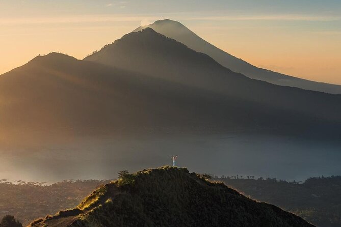 Batur Hike : Mount Batur Sunrise Hike & Natural Hotspring - Itinerary Details