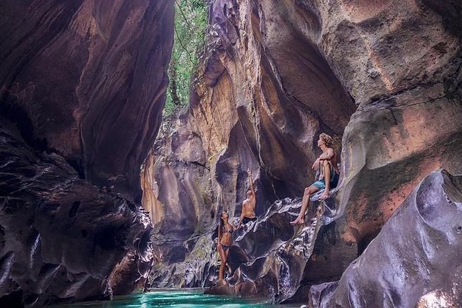 Beji Guwang Hidden Canyon With Tukad Cepung Waterfalls
