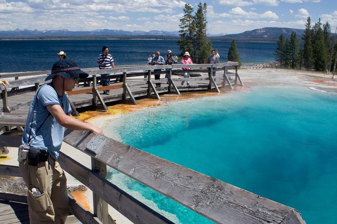 Best of Yellowstone Private National Park Safari Tour
