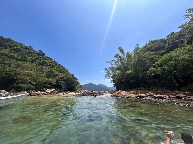 Boat Trip in the Northern Part of Ilha Grande