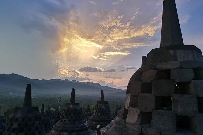 Borobudur Sunrise From Top of Temple,Prambanan Cyling and Visit the Temple