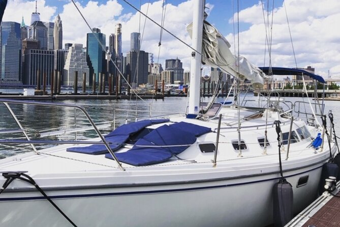 Brooklyn Private Sailing Excursion For Groups of up to Six