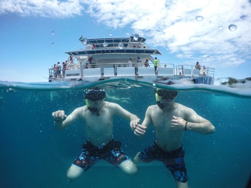 Búzios: Catamaran Boat Tour