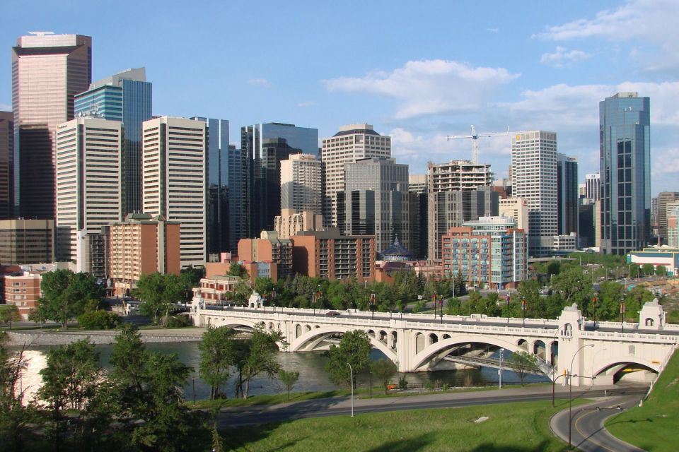 Calgary: 3-Hour Sightseeing Bus Tour - Tour Highlights