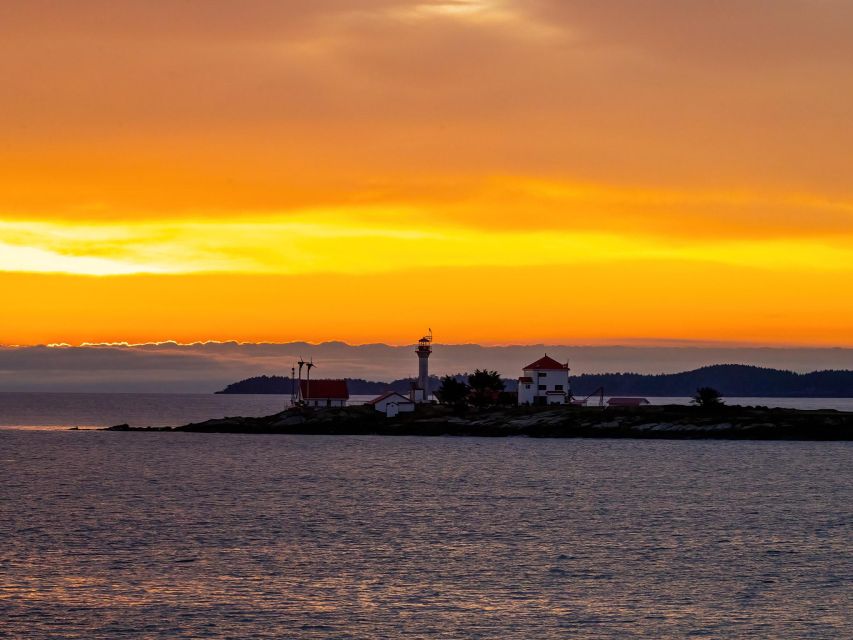 Campbell River: Scenic Sunset Tour By Boat - Activity Details