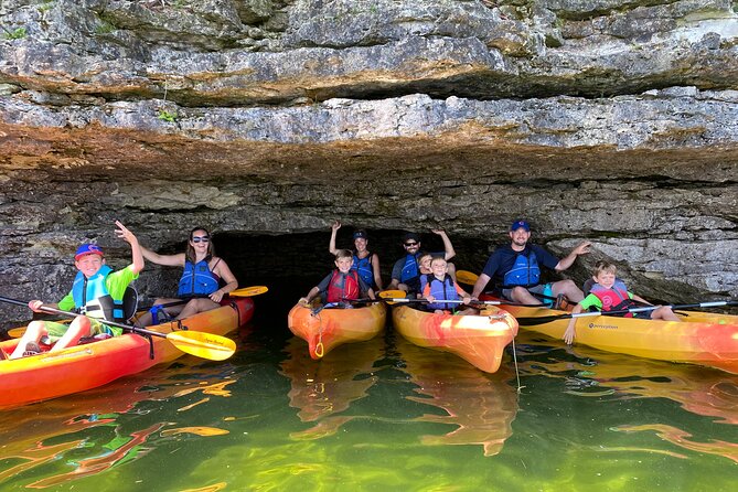 Cave Point Kayak Tour - Tour Highlights