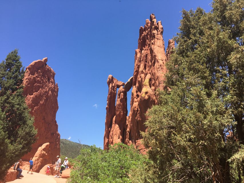 Colorado Springs: Garden of the Gods Private Walking Tour