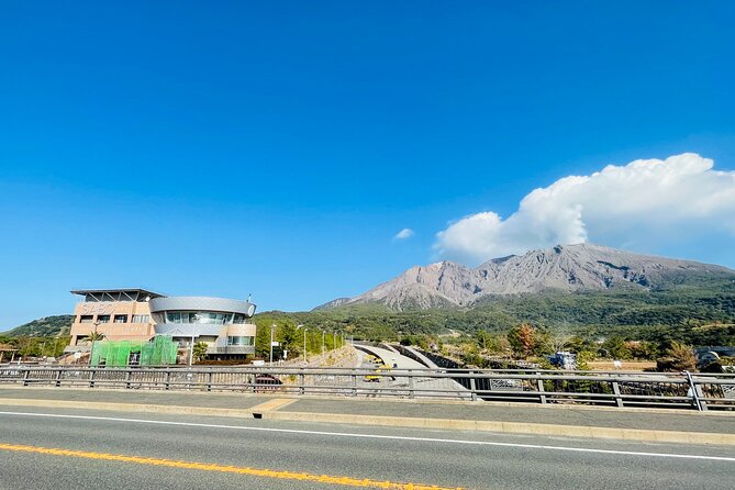 E-bike Hill Clim Tour to the No-Entry Zone of Sakurajima Volcano