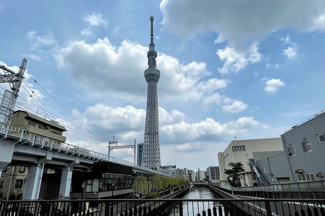 【Free Haori Lend, Photo & Japanese Gifts】Walking Tour in Asakusa & Tokyo Skytree