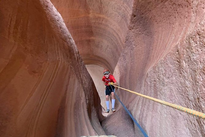 East Zion: Coral Sands Half-day Canyoneering Tour - Logistics