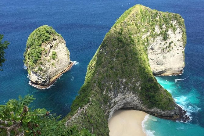 Explore the Nusapenida Island in One Day