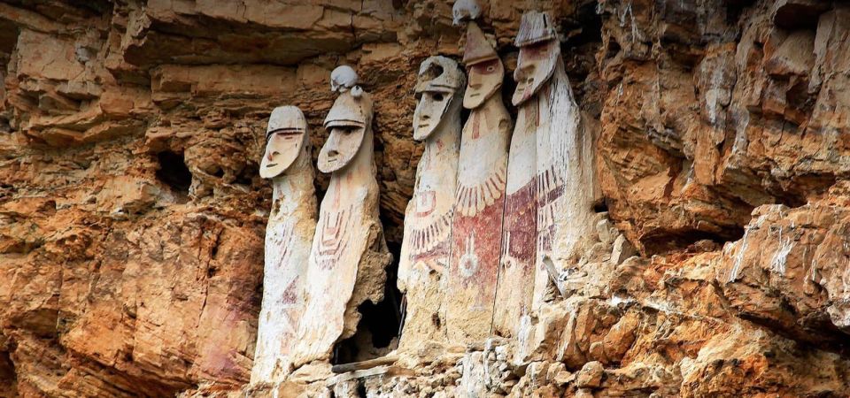 From Amazonas: Karajía Sarcophagi and Quiocta Cavern