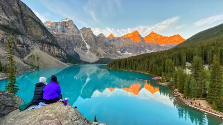 From Banff/Canmore: Moraine Lake and Lake Louise Transfer