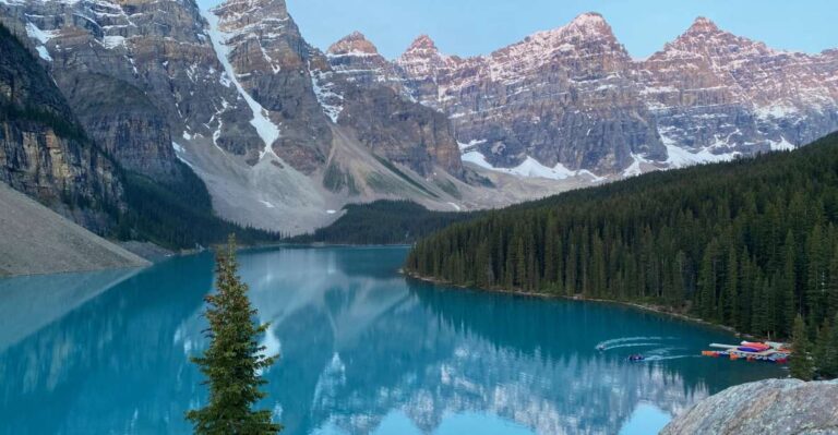 From Banff/Canmore: Moraine Lake & Lake Louise Experience